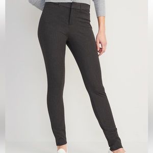 Old Navy High Rise Pixie Pant